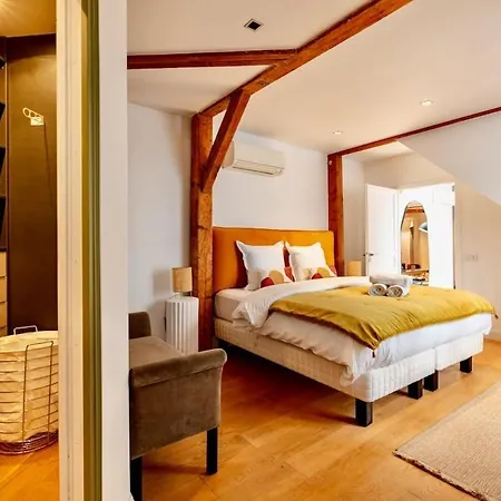 8 - Opera - Rue Constantinople - Duplex 8 Pieces Apartamento