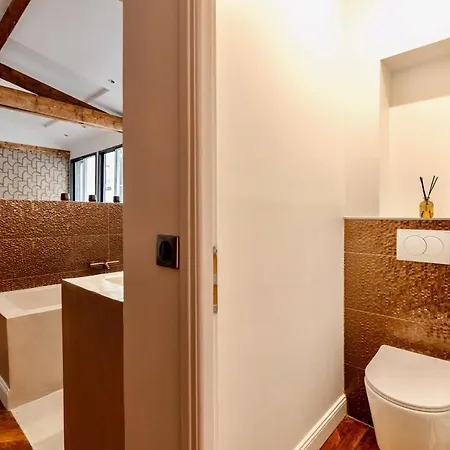 8 - Opera - Rue Constantinople - Duplex 8 Pieces Apartamento