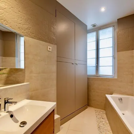 Apartamento 8 - Opera - Rue Constantinople - Duplex 8 Pieces