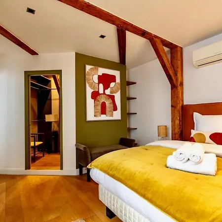 8 - Opera - Rue Constantinople - Duplex 8 Pieces Apartamento *