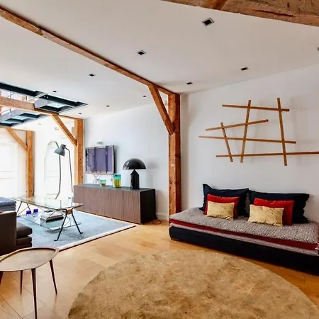 Appartement 8 - Opera - Rue Constantinople - Duplex 8 Pieces Paris